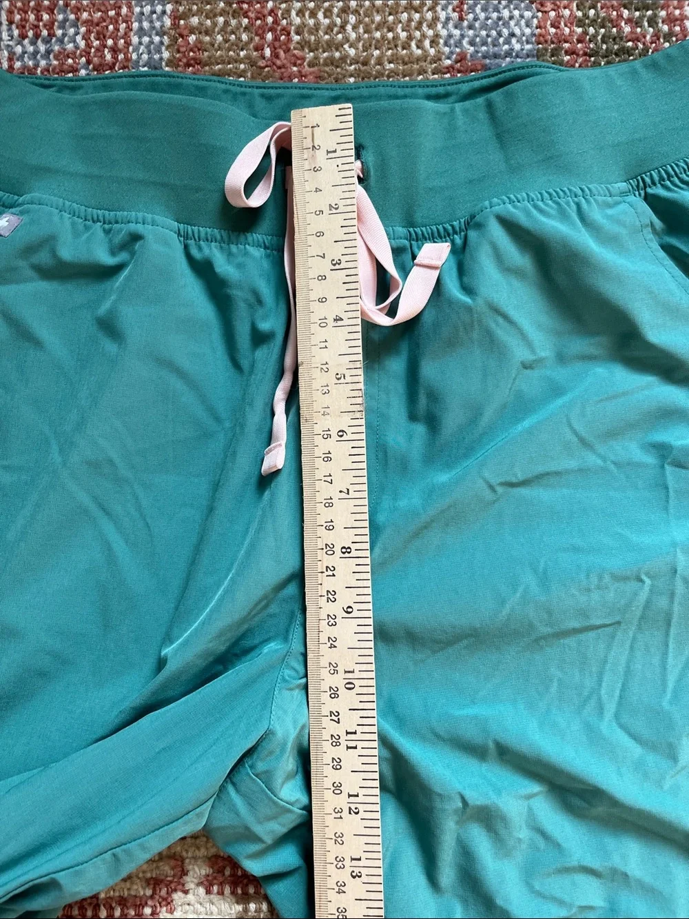 FIGS FREEx Zamora Jogger Scrub Pants Size L Green Pink Drawstring EUC